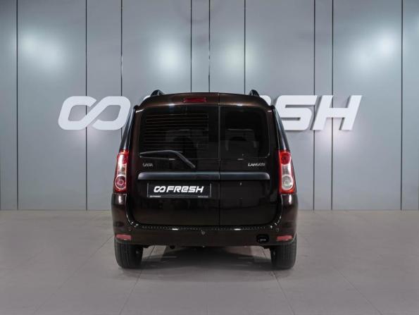 Lada (ВАЗ) Largus I с пробегом 2018 года, цена 954 000 рублей, 72428 км, универсал, Автокод Объявления