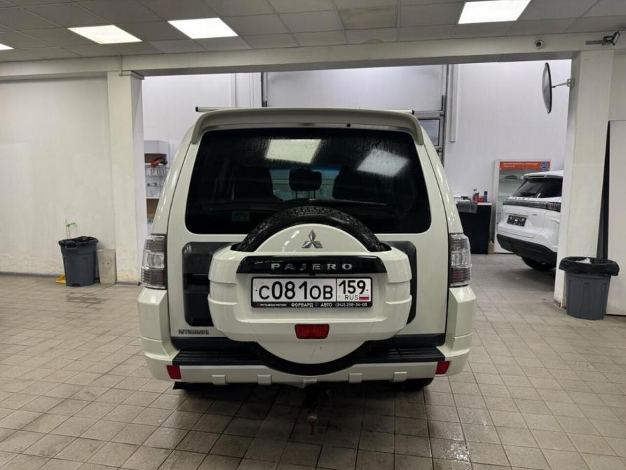 Mitsubishi Pajero IV Рестайлинг 1 Пермь  - изображение 7