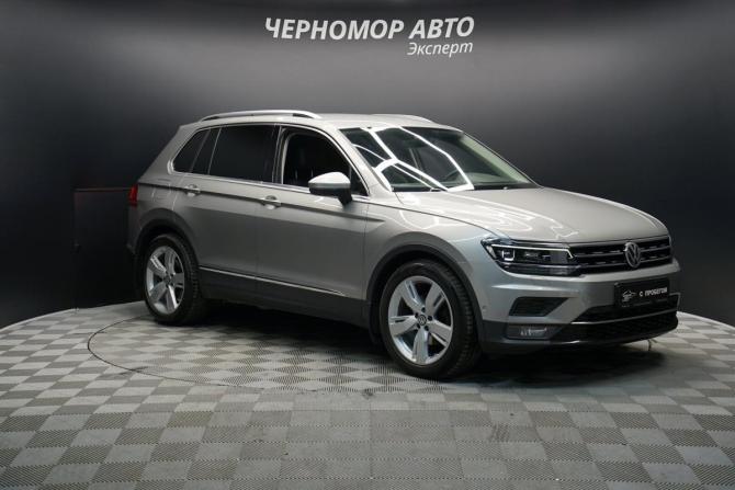 Volkswagen Tiguan II с пробегом 2017 года, цена 2 590 000 рублей, 183840 км, внедорожник, Автокод Объявления