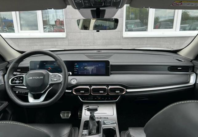 JETOUR X70+ I Рестайлинг с пробегом 2024 года, цена 2 250 000 рублей, 52300 км, внедорожник, Автокод Объявления