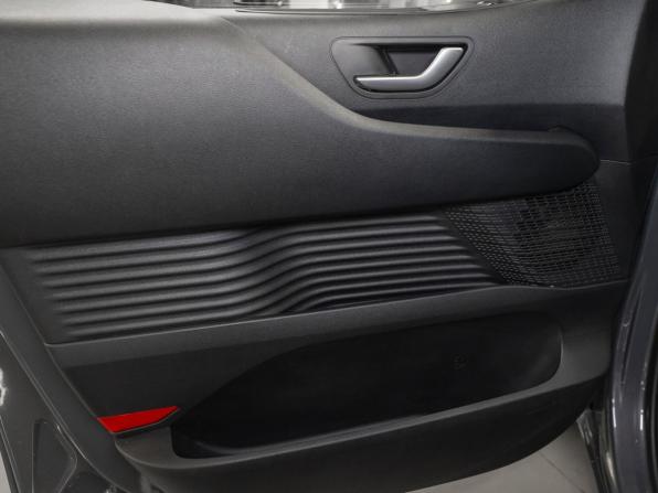 Hyundai Staria I с пробегом 2024 года, цена 6 350 000 рублей, 683 км, минивэн, Автокод Объявления
