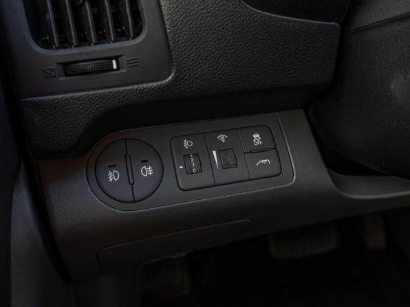 Hyundai H-1 II Рестайлинг 2 с пробегом 2019 года, цена 2 955 075 рублей, 97908 км, минивэн, Автокод Объявления