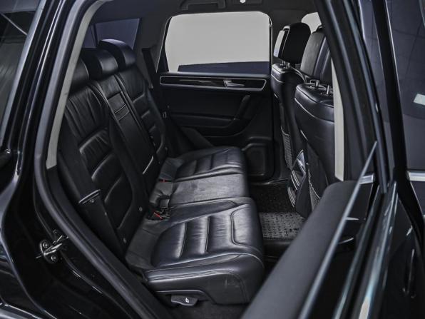 Volkswagen Touareg II Рестайлинг с пробегом 2016 года, цена 2 759 000 рублей, 291022 км, внедорожник, Автокод Объявления
