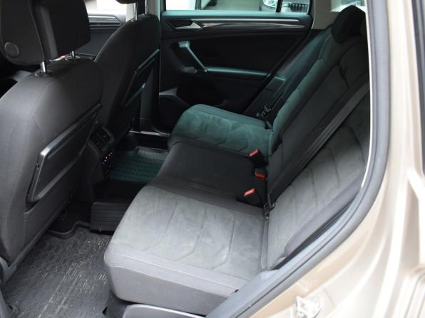 Volkswagen Tiguan II с пробегом 2018 года, цена 2 405 000 рублей, 73063 км, внедорожник, Автокод Объявления