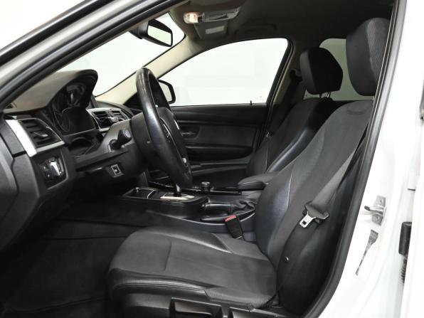 BMW 3 серии VI (F3x) Рестайлинг с пробегом 2017 года, цена 1 890 000 рублей, 160295 км, седан, Автокод Объявления