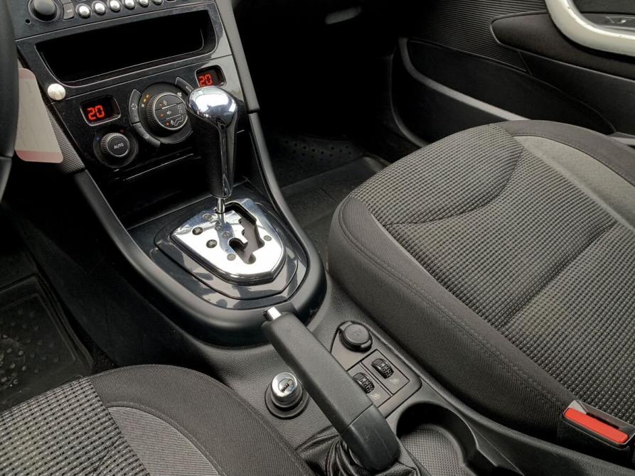 Peugeot 408 I Самара  - изображение 13