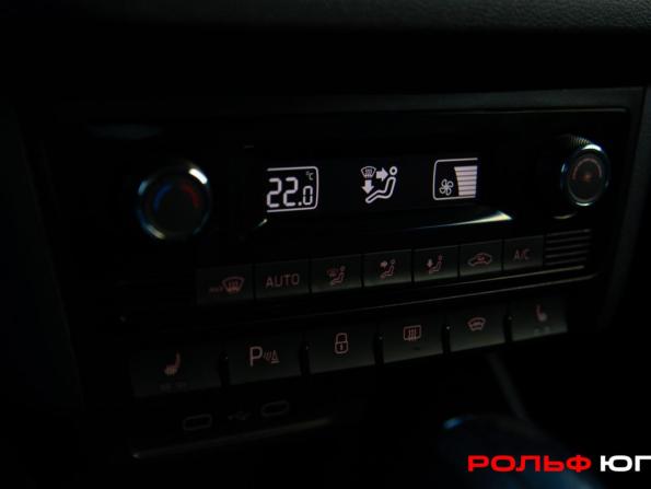Volkswagen Polo VI с пробегом 2022 года, цена 1 648 000 рублей, 125644 км, лифтбек, Автокод Объявления