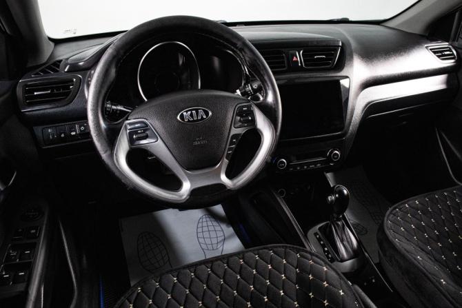 Kia Rio III Рестайлинг с пробегом 2017 года, цена 1 079 000 рублей, 195620 км, седан, Автокод Объявления