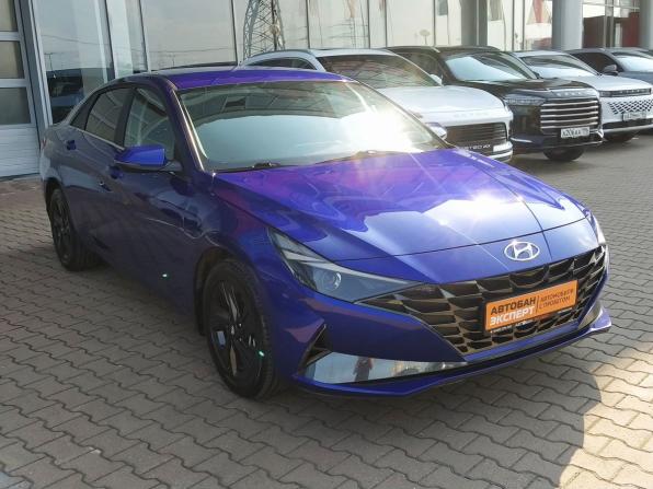 Hyundai Elantra VII (CN7) с пробегом 2022 года, цена 2 100 000 рублей, 64860 км, седан, Автокод Объявления