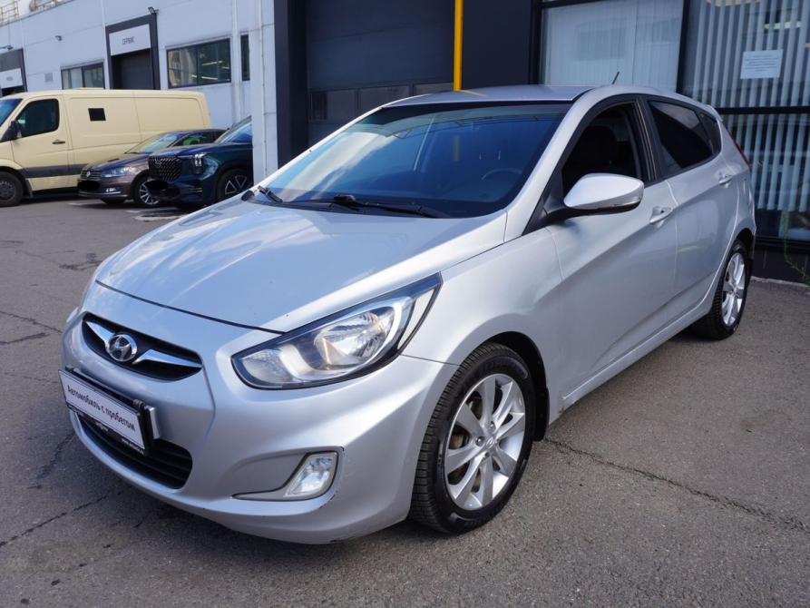 Hyundai Solaris I Москва  - изображение 1