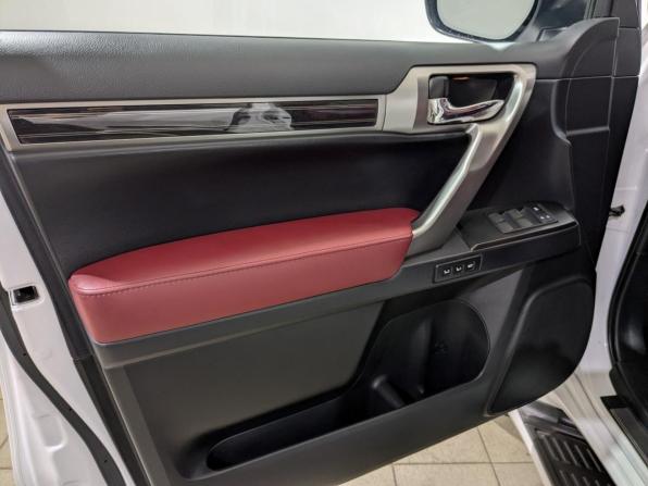 Lexus GX II Рестайлинг 2 с пробегом 2021 года, цена 8 700 000 рублей, 41752 км, внедорожник, Автокод Объявления