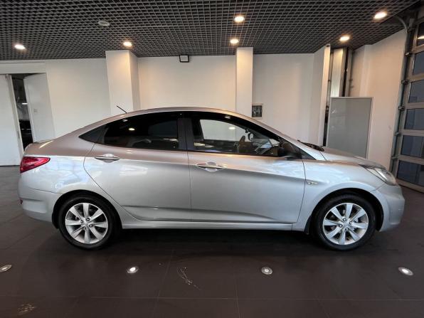 Hyundai Solaris I с пробегом 2012 года, цена 675 000 рублей, 168172 км, седан, Автокод Объявления