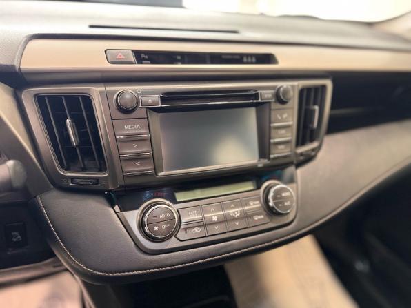 Toyota RAV4 IV (XA40) с пробегом 2015 года, цена 2 290 000 рублей, 131285 км, внедорожник, Автокод Объявления