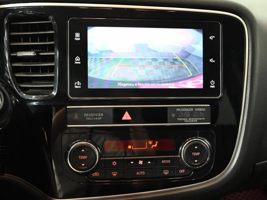 Mitsubishi Outlander III Рестайлинг 3 Екатеринбург  - изображение 16