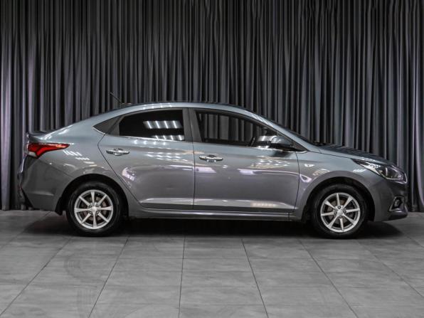 Hyundai Solaris II с пробегом 2018 года, цена 1 499 000 рублей, 115044 км, седан, Автокод Объявления