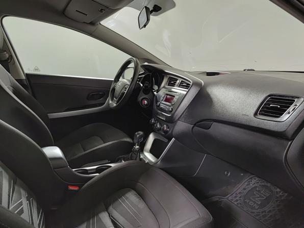 Kia Ceed II Рестайлинг с пробегом 2015 года, цена 870 000 рублей, 130000 км, хэтчбек, Автокод Объявления