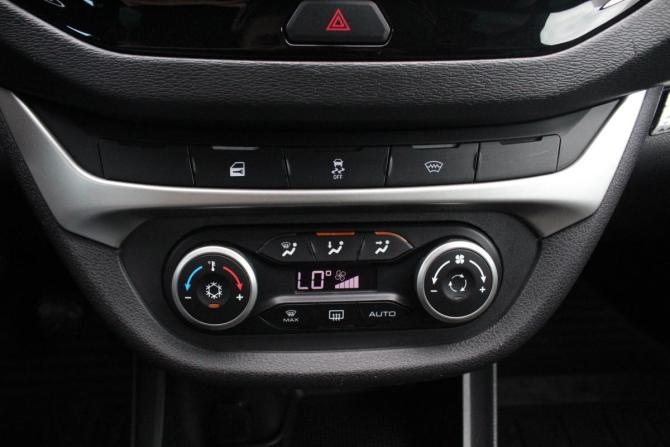 Lada (ВАЗ) Vesta I с пробегом 2022 года, цена 1 350 000 рублей, 72438 км, универсал, Автокод Объявления