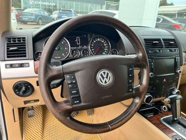 Volkswagen Touareg I Рестайлинг с пробегом 2008 года, цена 899 000 рублей, 288000 км, внедорожник, Автокод Объявления