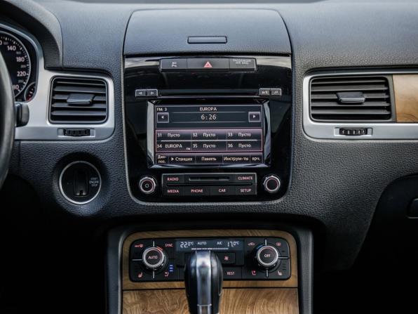 Volkswagen Touareg II с пробегом 2014 года, цена 2 538 000 рублей, 156198 км, внедорожник, Автокод Объявления