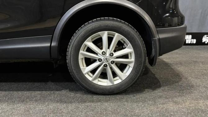 Nissan Qashqai II с пробегом 2018 года, цена 1 799 000 рублей, 119000 км, внедорожник, Автокод Объявления