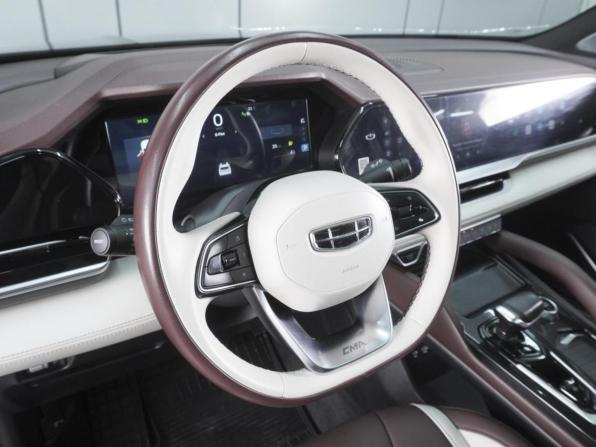 Geely Monjaro I с пробегом 2023 года, цена 2 899 000 рублей, 77634 км, внедорожник, Автокод Объявления