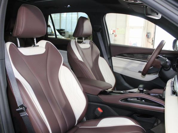 Geely Monjaro I с пробегом 2023 года, цена 3 570 000 рублей, 28526 км, внедорожник, Автокод Объявления