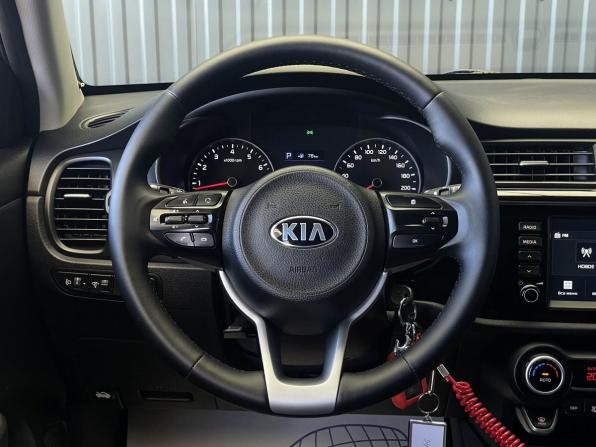 Kia Rio IV с пробегом 2017 года, цена 1 370 000 рублей, 84389 км, седан, Автокод Объявления