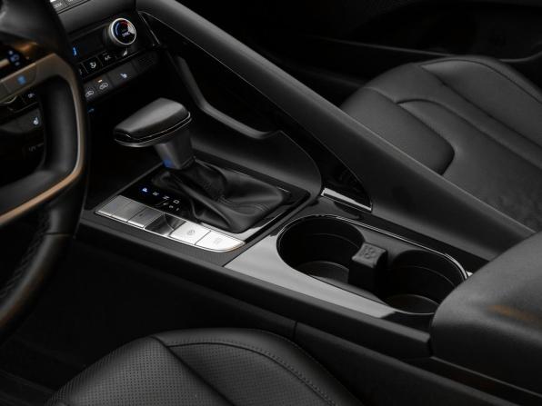 Hyundai Elantra VII (CN7) с пробегом 2021 года, цена 2 410 000 рублей, 59469 км, седан, Автокод Объявления