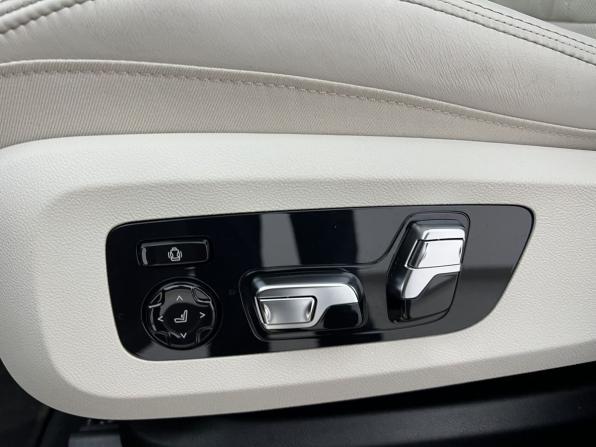 BMW X7 I (G07) Рестайлинг с пробегом 2025 года, цена 16 590 000 рублей, 2480 км, внедорожник, Автокод Объявления