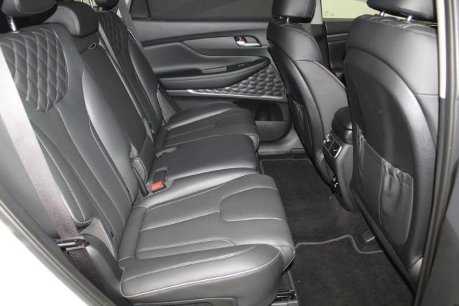 Hyundai Santa Fe IV Рестайлинг с пробегом 2021 года, цена 3 249 000 рублей, 58698 км, внедорожник, Автокод Объявления
