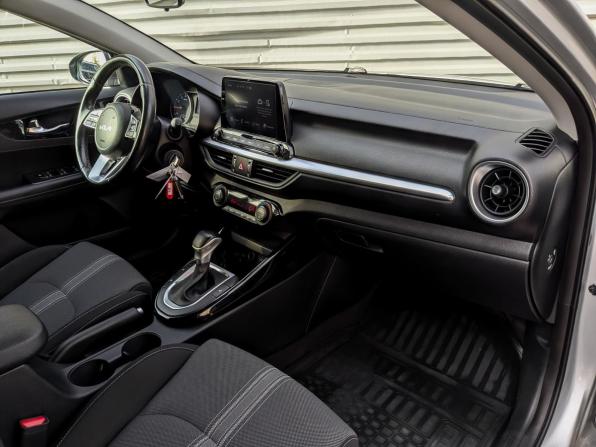 Kia Cerato IV Рестайлинг с пробегом 2021 года, цена 2 000 000 рублей, 81306 км, седан, Автокод Объявления