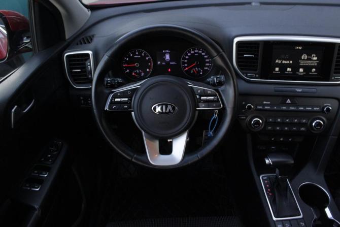 Kia Sportage IV Рестайлинг с пробегом 2019 года, цена 2 449 000 рублей, 54418 км, внедорожник, Автокод Объявления