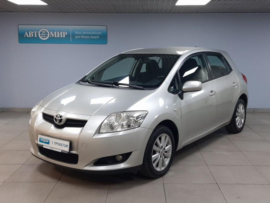 Toyota Auris I Москва  - изображение 1