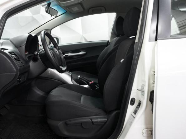 Toyota Auris I Рестайлинг с пробегом 2012 года, цена 845 000 рублей, 247943 км, хэтчбек, Автокод Объявления
