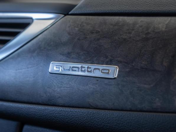 Audi A6 IV (C7) Рестайлинг с пробегом 2018 года, цена 2 599 000 рублей, 148040 км, седан, Автокод Объявления