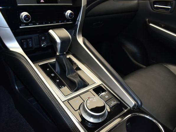 Mitsubishi Pajero Sport III Рестайлинг с пробегом 2020 года, цена 3 449 000 рублей, 127459 км, внедорожник, Автокод Объявления
