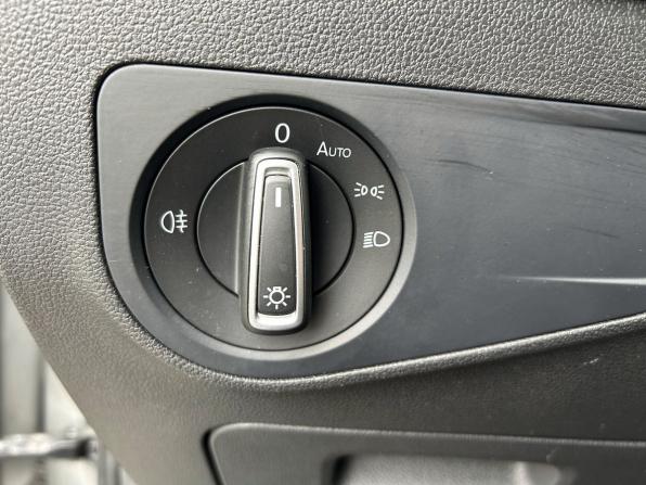 Volkswagen Tiguan II Рестайлинг с пробегом 2021 года, цена 2 399 000 рублей, 103741 км, внедорожник, Автокод Объявления