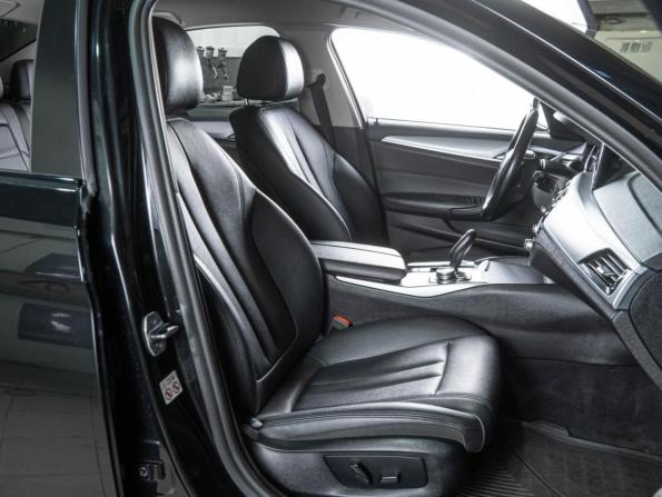 BMW 5 серии VII (G30/G31/G38) с пробегом 2018 года, цена 2 730 000 рублей, 206790 км, седан, Автокод Объявления