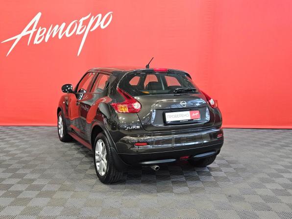 Nissan Juke I с пробегом 2013 года, цена 1 049 000 рублей, 144357 км, внедорожник, Автокод Объявления