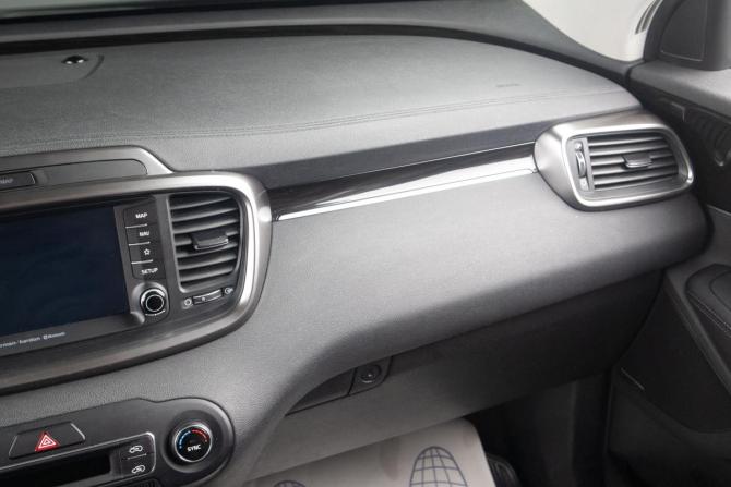 Kia Sorento III Prime Рестайлинг с пробегом 2020 года, цена 3 099 000 рублей, 105000 км, внедорожник, Автокод Объявления