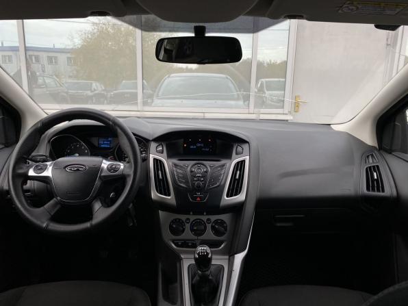 Ford Focus III с пробегом 2013 года, цена 599 000 рублей, 310000 км, хэтчбек, Автокод Объявления