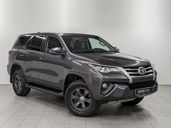 Toyota Fortuner II с пробегом 2019 года, цена 3 190 000 рублей, 121576 км, внедорожник, Автокод Объявления