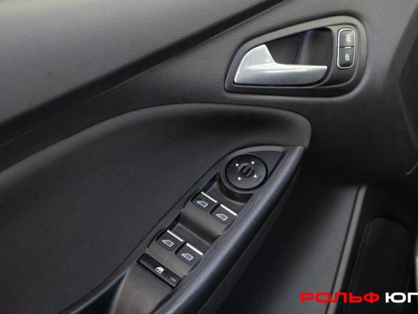 Ford Focus III Рестайлинг с пробегом 2019 года, цена 1 388 000 рублей, 103800 км, универсал, Автокод Объявления