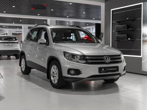 Volkswagen Tiguan I Рестайлинг с пробегом 2012 года, цена 1 495 000 рублей, 130282 км, внедорожник, Автокод Объявления