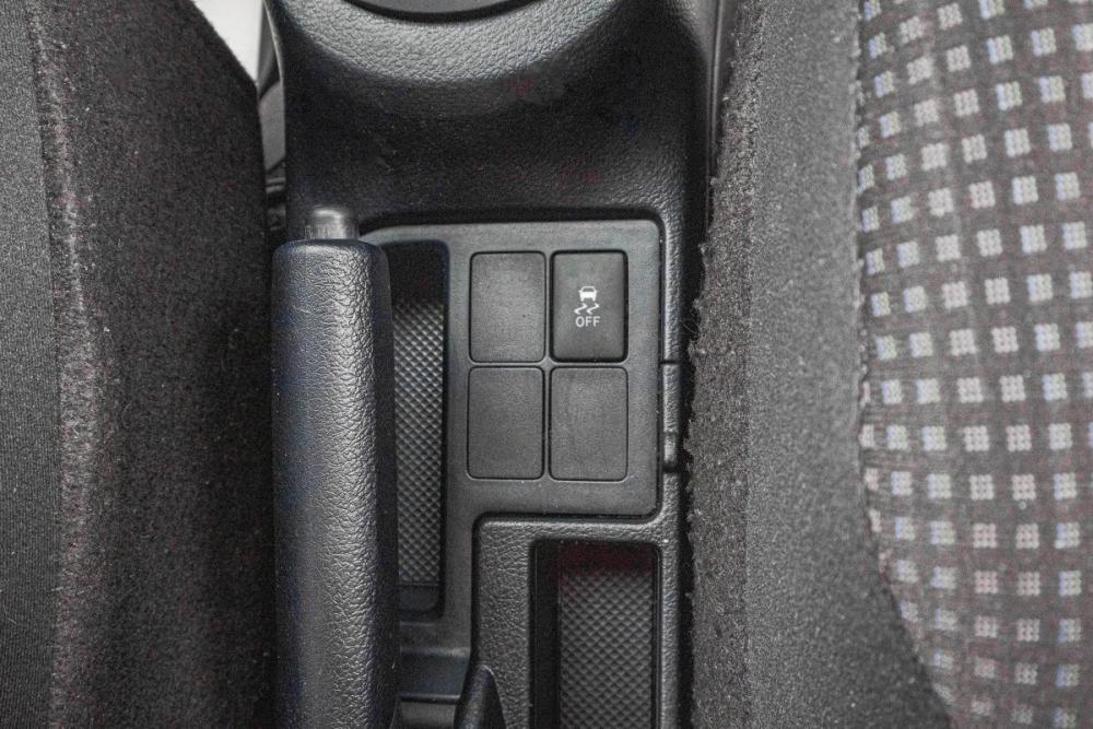 Toyota Vitz III (XP130) Рестайлинг Барнаул  - изображение 21