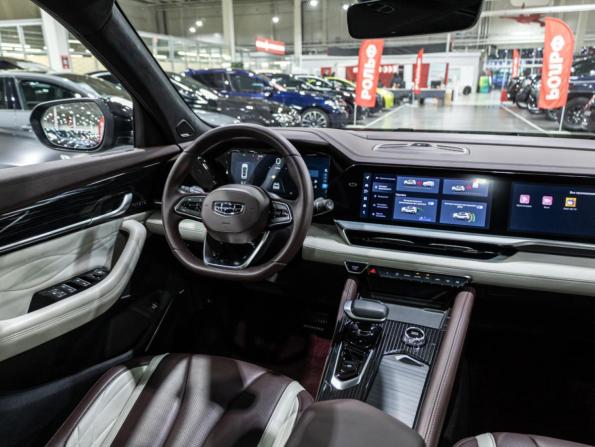 Geely Monjaro I с пробегом 2023 года, цена 3 269 700 рублей, 23604 км, внедорожник, Автокод Объявления