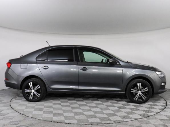 Skoda Rapid II с пробегом 2021 года, цена 1 747 000 рублей, 87097 км, лифтбек, Автокод Объявления