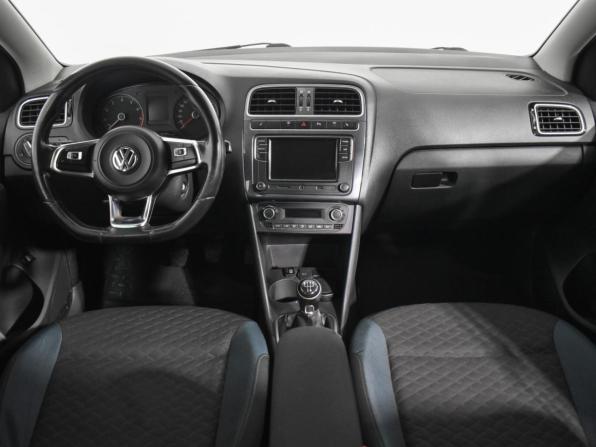 Volkswagen Polo V Рестайлинг с пробегом 2019 года, цена 519 000 рублей, 348695 км, седан, Автокод Объявления