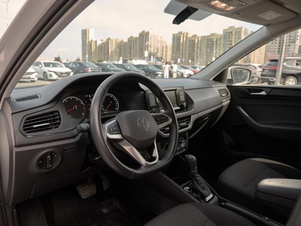 Volkswagen Polo VI с пробегом 2022 года, цена 1 740 000 рублей, 71209 км, лифтбек, Автокод Объявления
