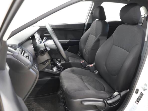 Kia Rio III Рестайлинг с пробегом 2017 года, цена 1 199 000 рублей, 77506 км, хэтчбек, Автокод Объявления